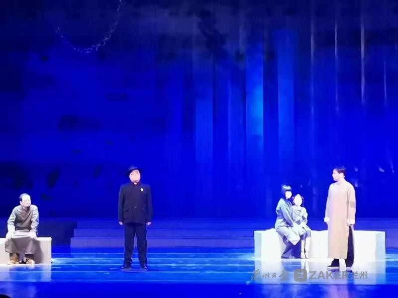 红色题材儿童剧《大豆谣》正式首演,兰州市中小学生观