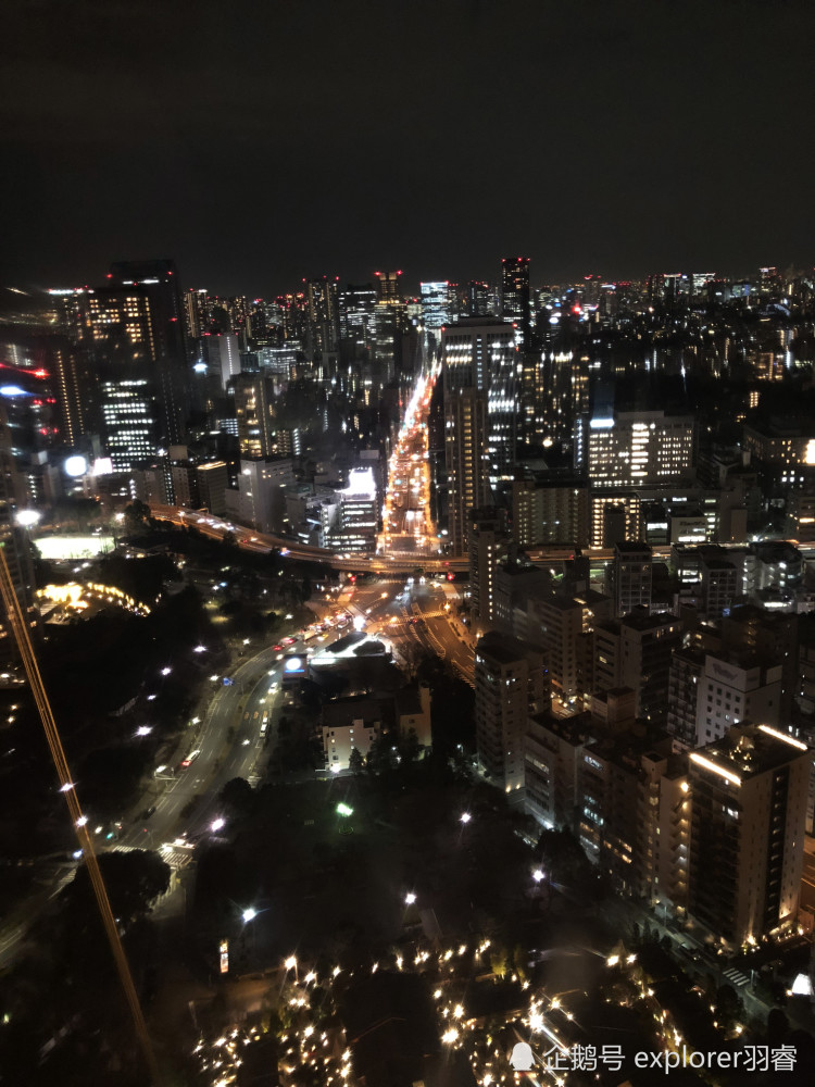 登上日本东京塔俯瞰东京夜景世界第二大城市的夜景竟然还不如国内二线