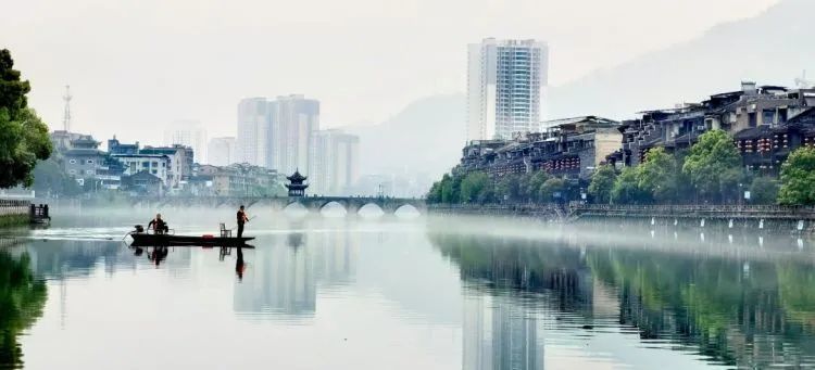 石阡县花桥镇人口_石阡县仙人街景区