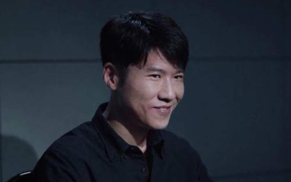 《暴风眼》沉睡者圈粉,演技派星二代王骁,原来是倪妮的好上司杨柯