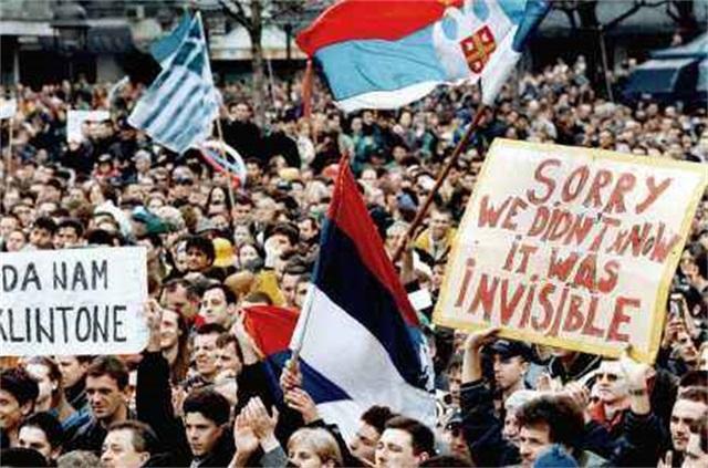 南斯拉夫解体时,拥兵众多,经久沙场的人民军,为何不挽救政权?