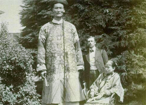 清末第一巨人詹世钗,入英国籍娶英国女子,其后人如今怎样了