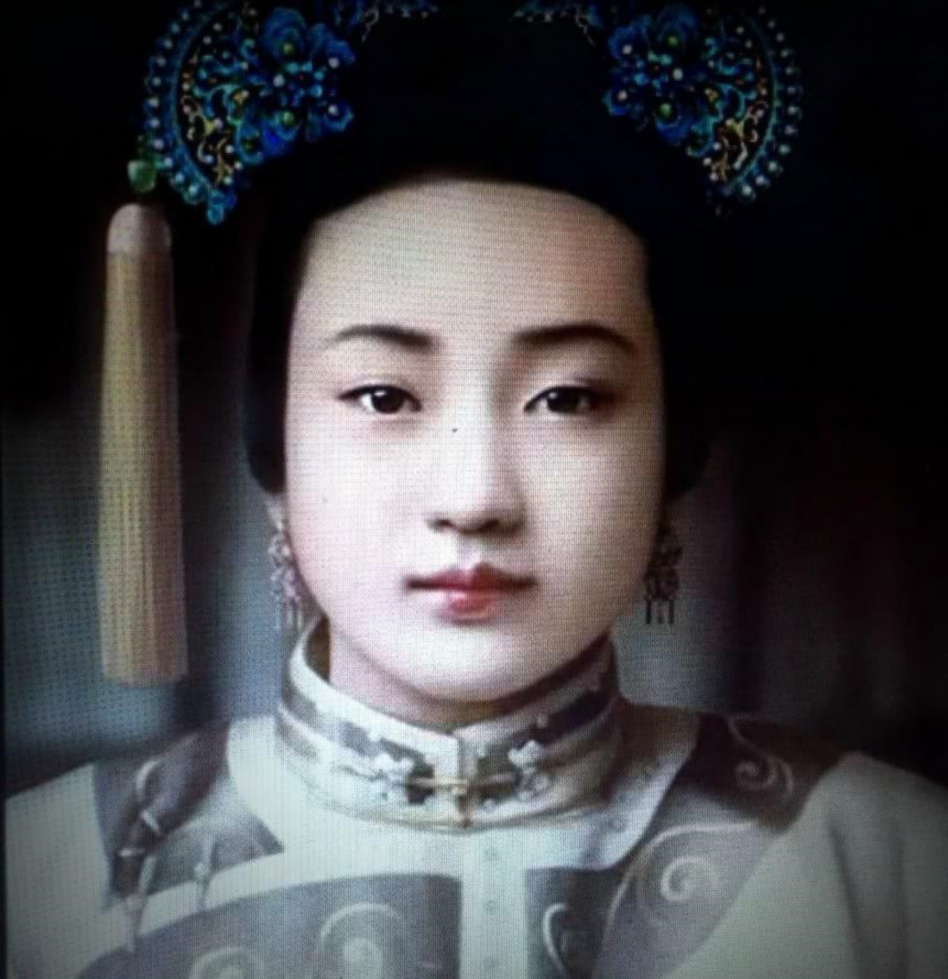 "珍妃井"井口那么小,正常人不可能进去,慈禧是怎么做到的呢?