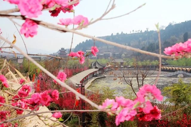 桃花源景区第一届"桃花节"即将举行