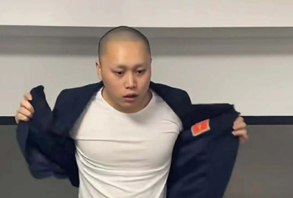 网红刘二狗封号原因被曝出,私下签订"阴阳合同,损害平台利益