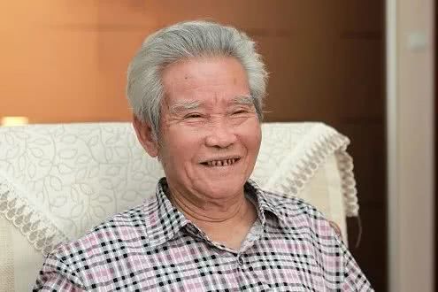 致敬!"一万年也要搞出核潜艇"中国核潜艇首任总师彭士禄逝世,享年96岁