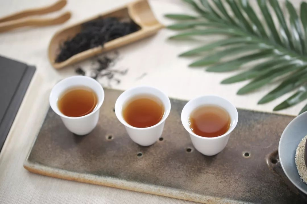 夏天可以喝红茶吗?