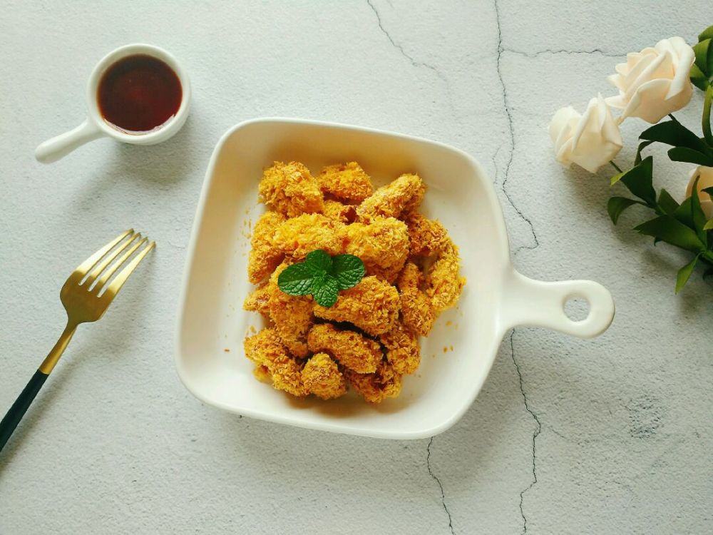不用一滴油的炸杏鲍菇,口感软嫩,鲜味十足,孩子吃再多