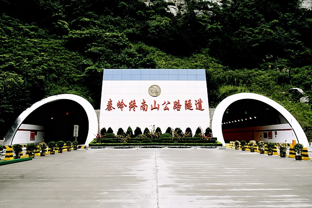 中国最长高速公路隧道开建,填补技术空白,也是世界最长
