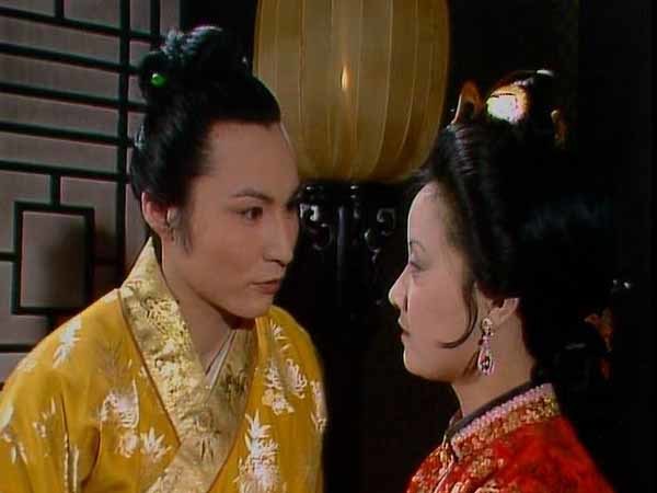 红楼梦里,王熙凤与贾蓉究竟是什么关系?