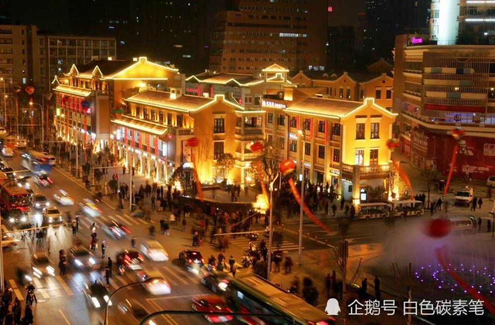 武汉十大小吃街:楚河汉街第9 第4是吃货必去之地