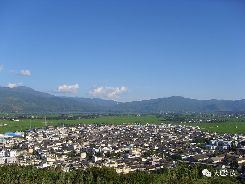 王北光,原名王庆仙,1926年7月3日,生于剑川县金华镇.