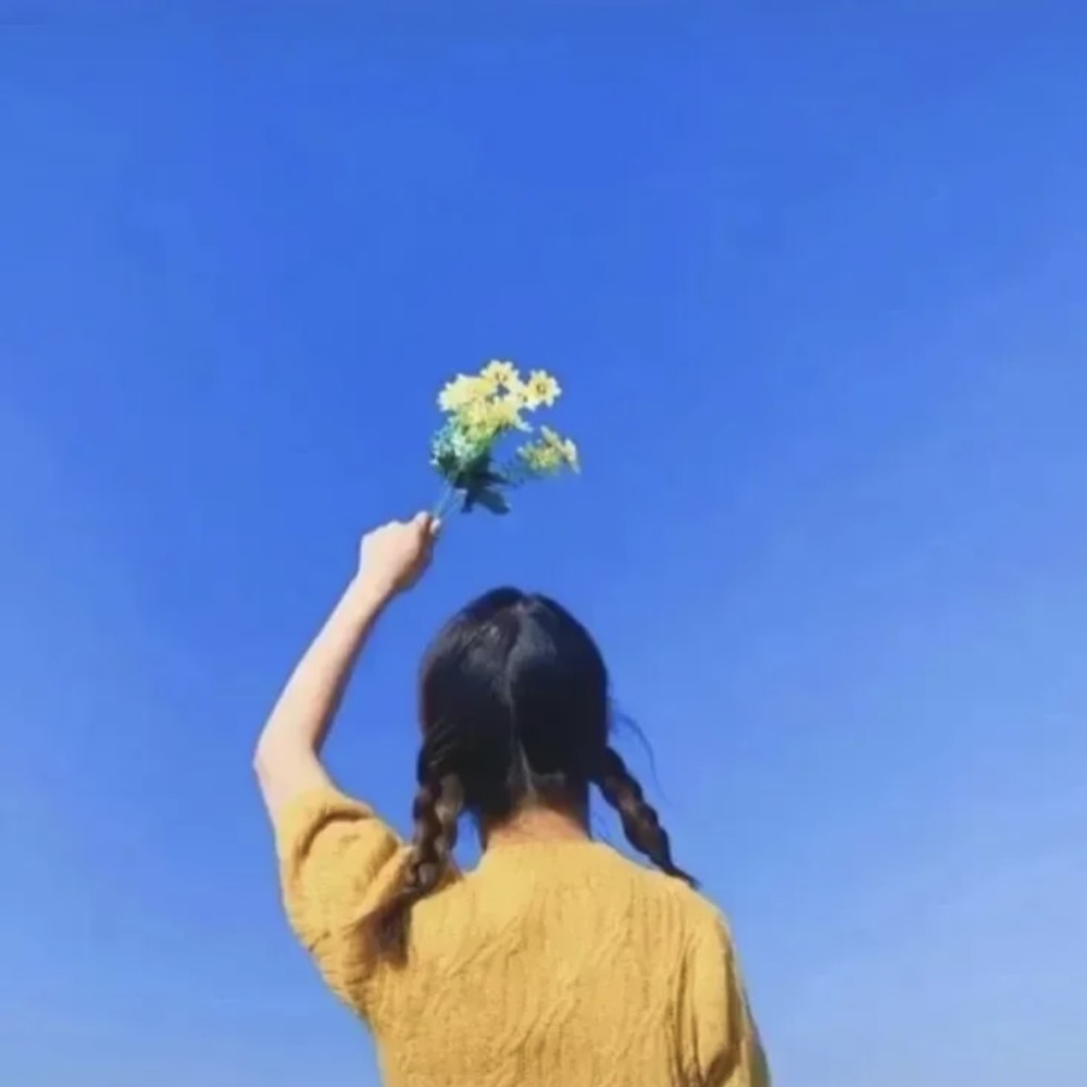 头像丨超干净蓝天治愈系女生头像