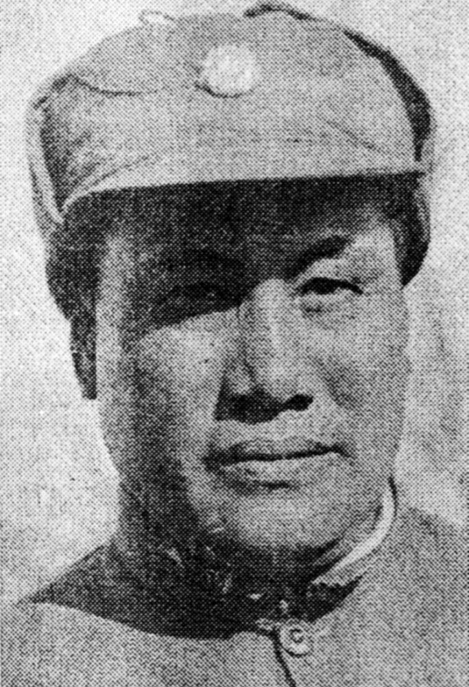 这位八路军旅长是大地主,贺老总说:我很少服人,只服他