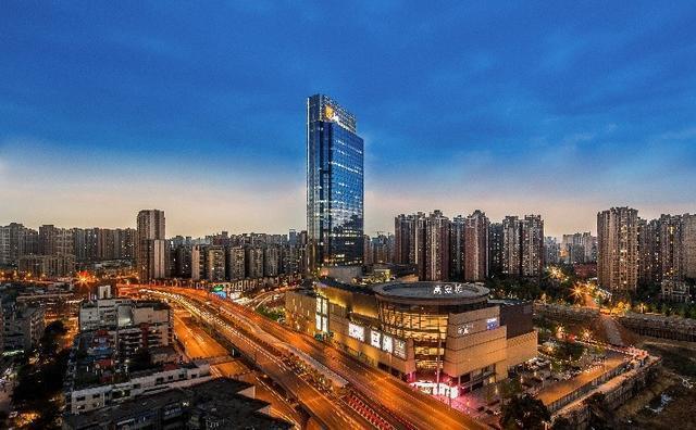 昆明的面积人口_昆明人口增长趋势图