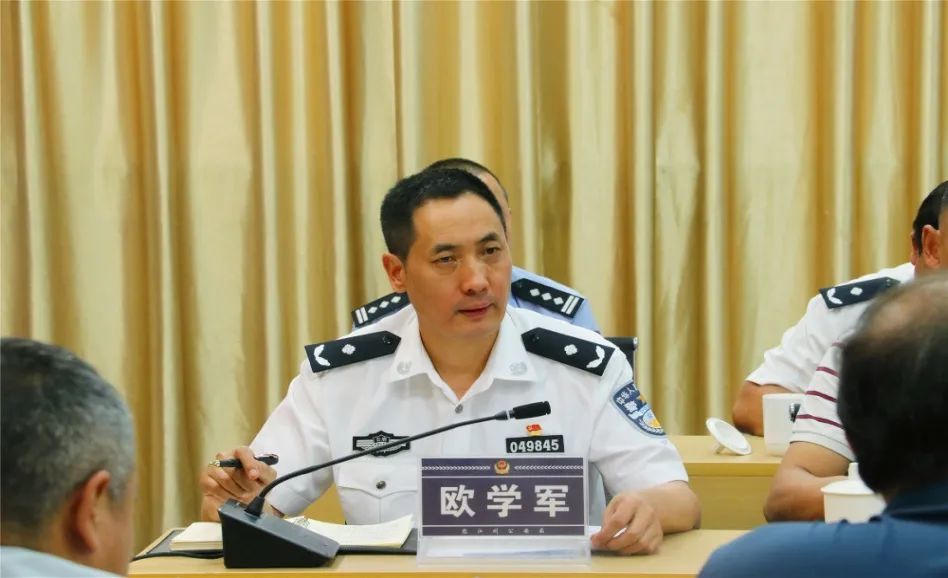 怒江州公安局开门纳谏推动教育整顿走深走实走细