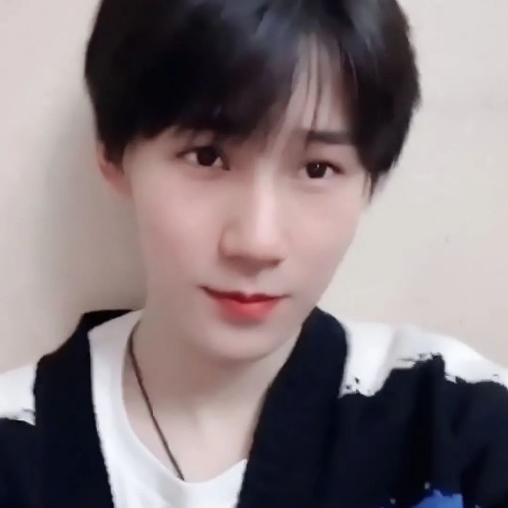 爱豆头像|tnt时代少年团 张真源