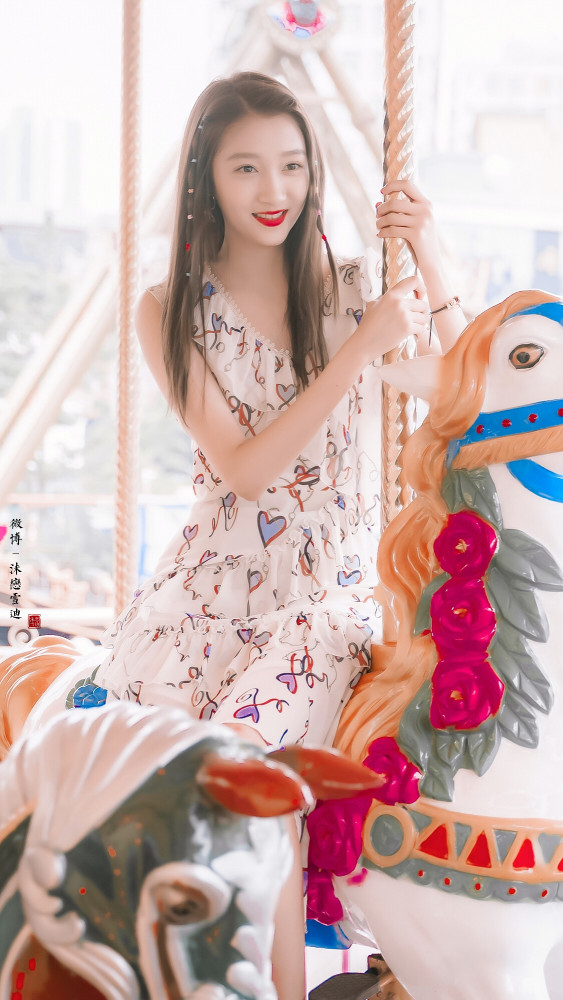 关晓彤精选壁纸100张,风风火火的北京大妞
