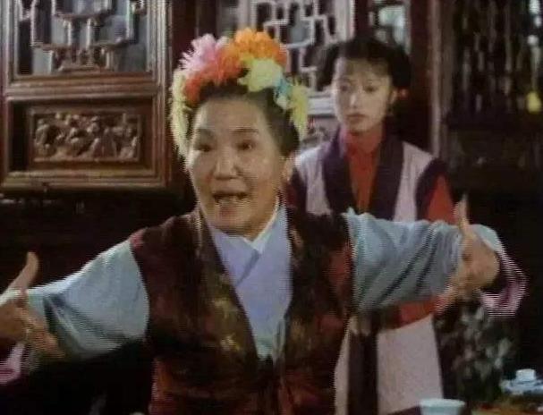 1964年,带2个孩子改嫁小叔子的赵丽蓉,背后不为人知的一面_腾讯新闻