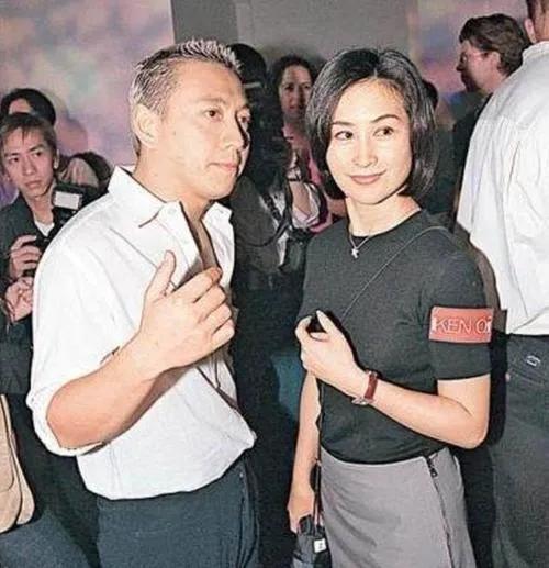 "大家姐"何超琼:与陈百强无缘,和许晋亨结婚17年没有孩子