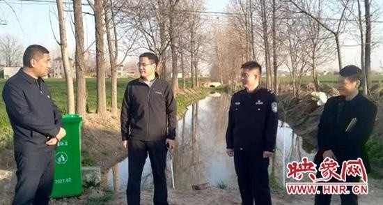 刘雪岭到新蔡县棠村镇督导禁种铲毒工作