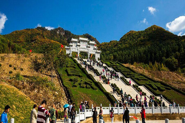 景区说之九顶铁刹山