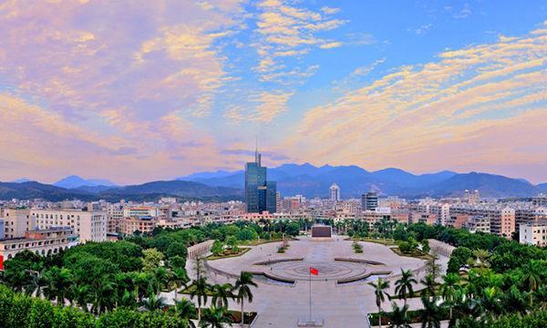 梅州市人口有多少_梅州市地图