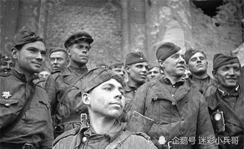 俄罗斯 人口 少 原因_俄罗斯人口图简笔画(2)
