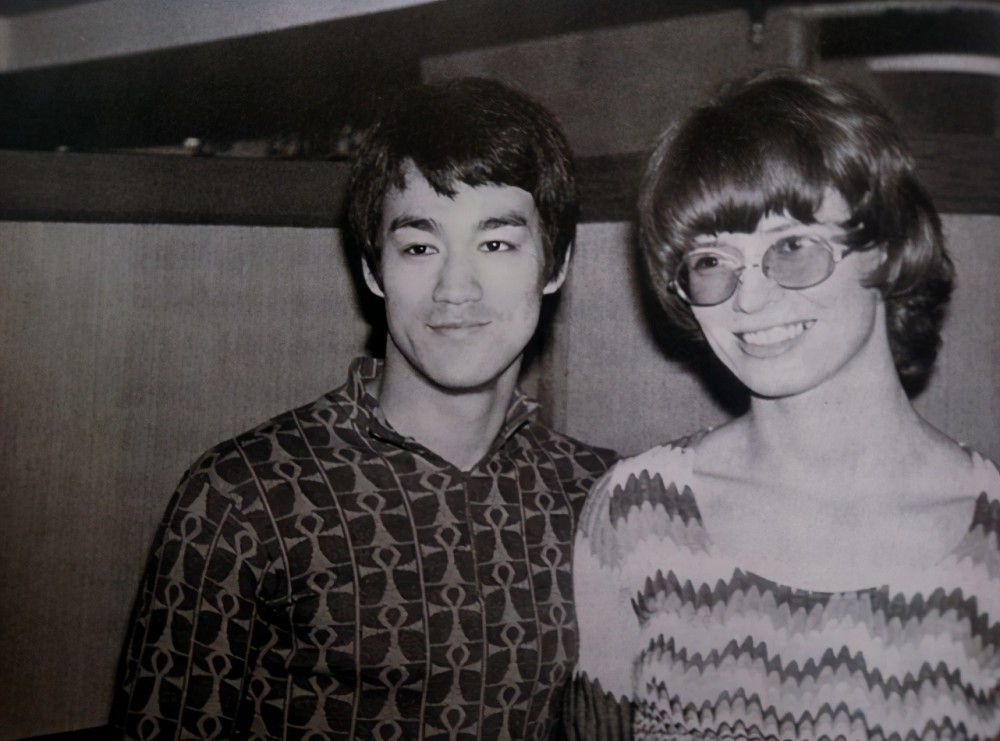 李小龙去世以后,为何他的徒弟没过多久就娶了他妻子?原因很现实