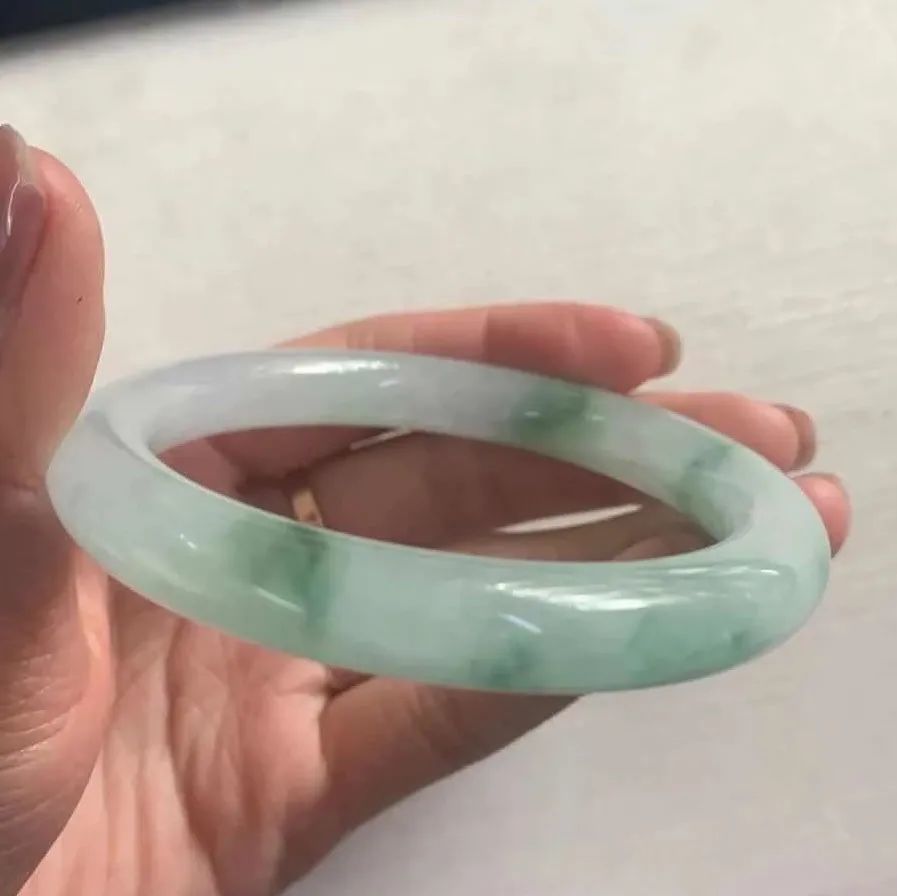 又是一支假手镯!这样的送礼宁愿不要!
