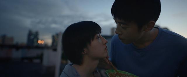 张子枫在我的姐姐中将献出自己的荧幕初吻男主是彭昱畅的好友梁靖康