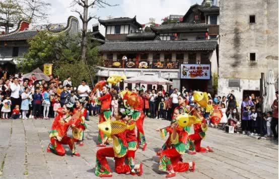 汉族有多少人口_此朝代对中国影响太大,至今我们身上都有它的烙印,却突然亡