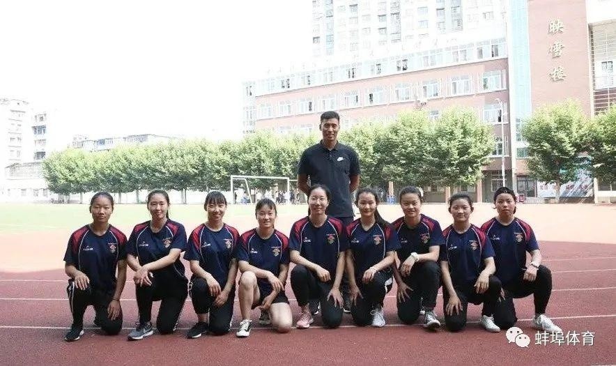 十年披荆斩棘,成就冠军队伍——蚌埠四中女子橄榄球队