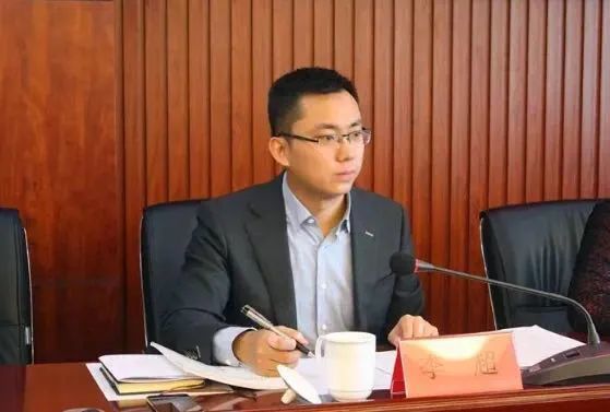 89年出生的李超成为全国最年轻副厅级领导
