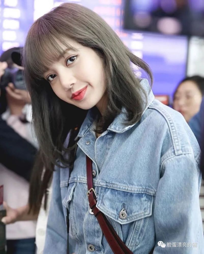 1070 blackpink成员lisa