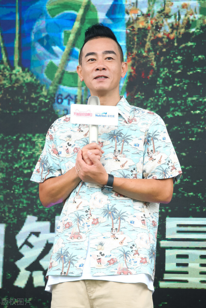 陈小春霸气回怼"老美"!"你仲以为120年前呀!