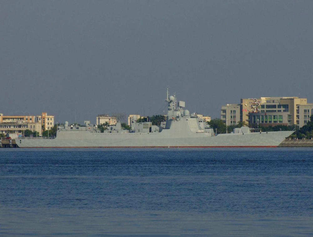 近日,052dl型神盾舰桂林舰已经海试完毕.