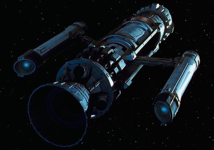 《星际迷航》中的凤凰号是第一个试验曲率引擎的太空船