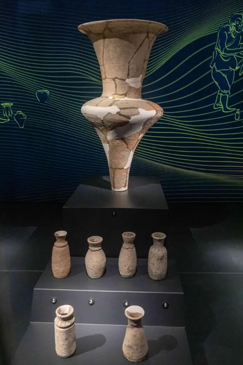 "沉睡三千年,一醒惊天下"三星堆的考古发现震惊世界