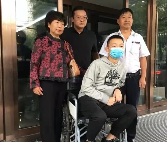 声称爱姚策到骨髓里的许敏她那被分裂的母爱太撕扯了