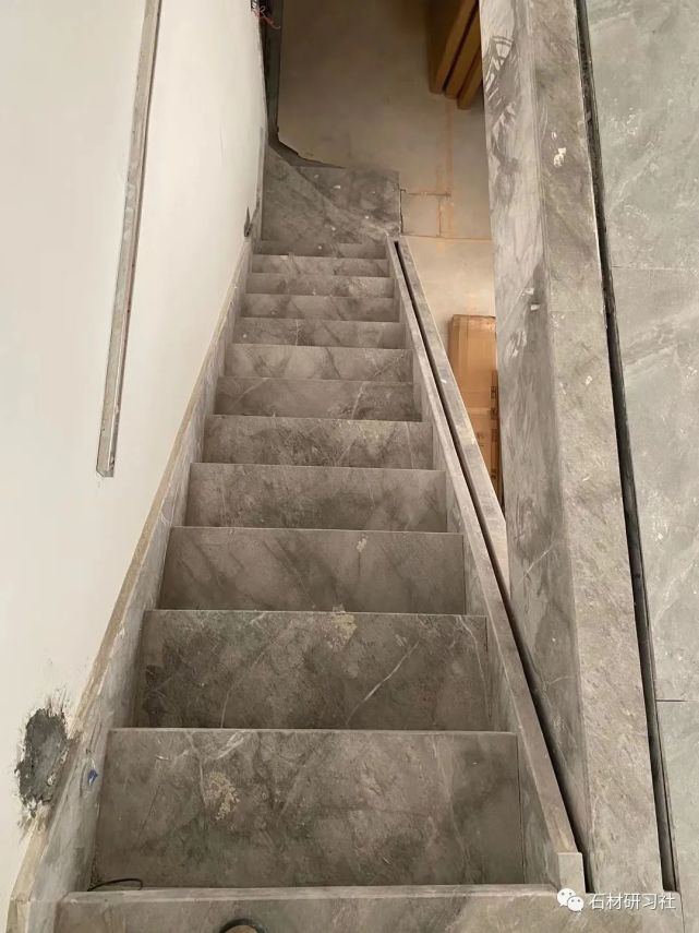 灰色大理石做楼梯,效果怎么样?