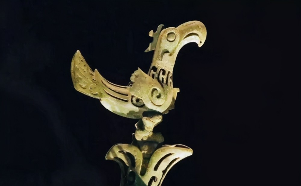 青铜神鸟商周太阳神鸟金箔上面仅仅是神话传而已.