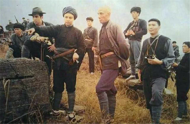 湘西大土匪张平是怎样成长为一个人见人怕的恶魔的?
