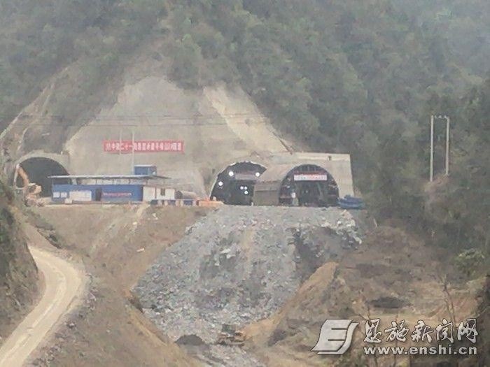 恩施车坝河水库引水工程建设正酣.