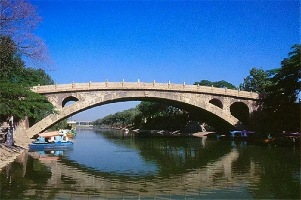 中国最著名的十大桥梁:赵州桥上榜,它是世界第一长