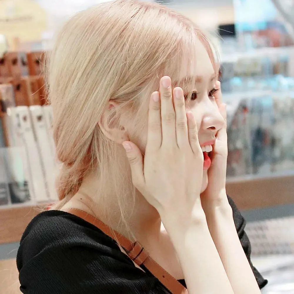 blackpink全员头像 每个女孩都是生活家