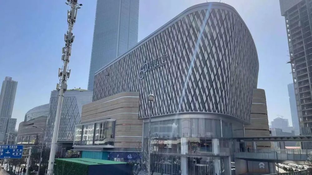 恒隆入局武汉最值钱商圈 商业"新旧势力"迎来正面交锋