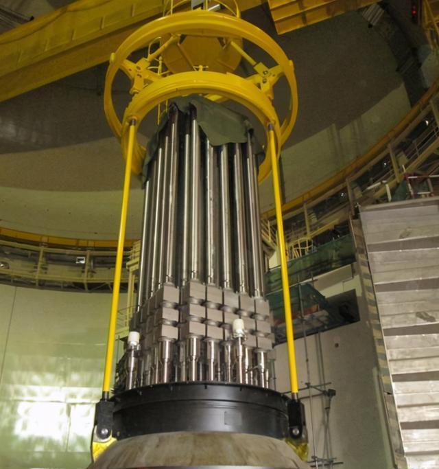 核航母稳了?玲珑一号反应堆实现小型化,30万马力比尼米兹还大