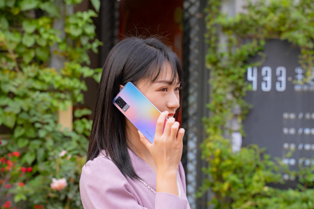 vivo s9印象拾光图赏!外观轻薄惊艳,影像实力突出