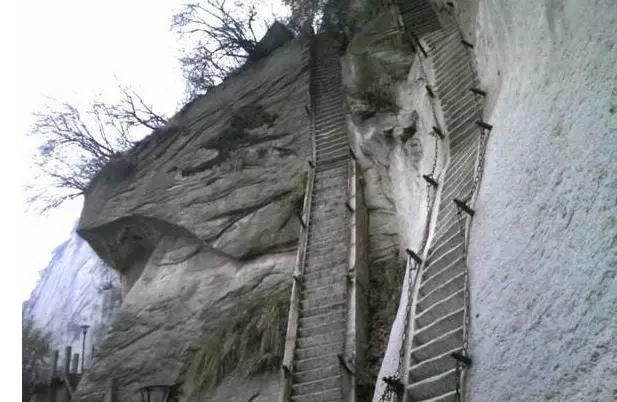 千尺幢,百尺峡和老君犁沟:华山三大险